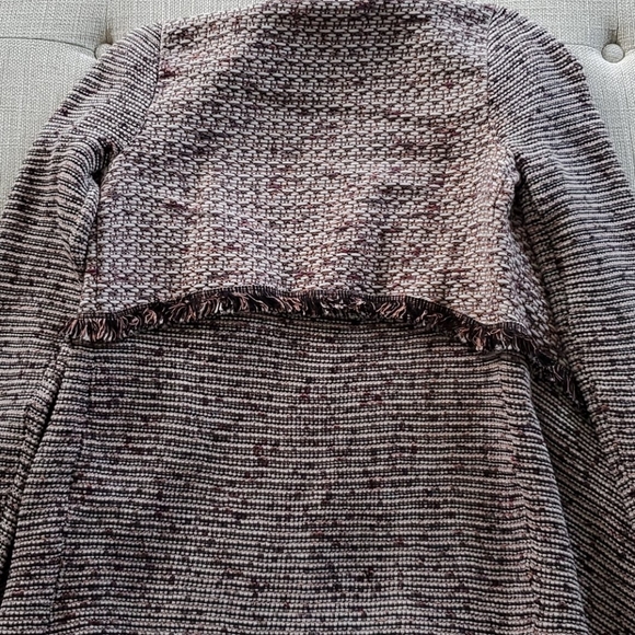 Jacket - Picture 9 of 9